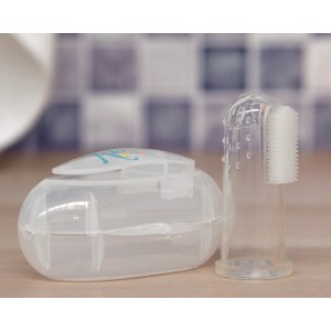 Kiokids Silicone Finger Toothbrush With Case Kiokids Silicone Finger Toothbrush With Case