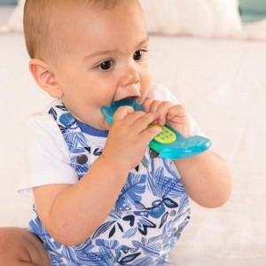 Sophie La Girafe Fresh Touch Ice Bite Teether  Sophie La Girafe Fresh Touch Ice Bite Teether