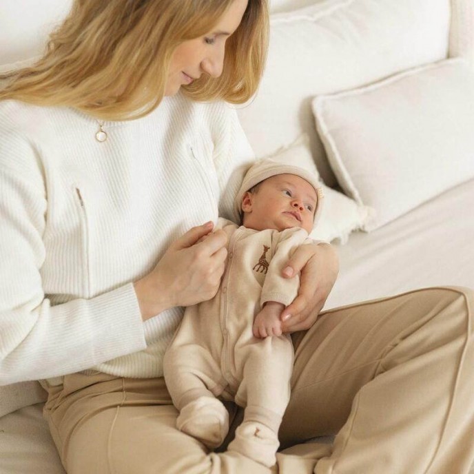 TKS Newborn Set 3pc Sophie la Girafe Sand TKS Newborn Set 3pc Sophie la Girafe Sand