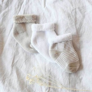 TKS Socks White & Beige 3pk 0/3m TKS Socks White & Beige 3pk 0/3m