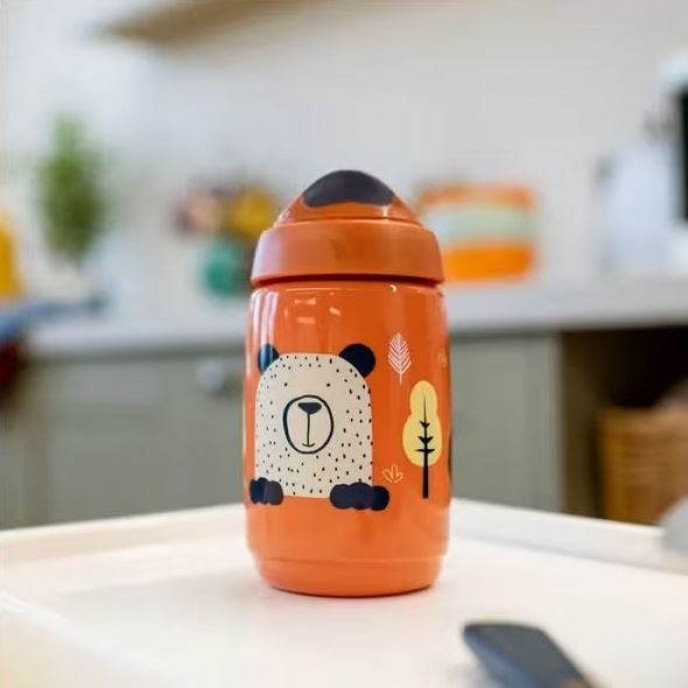 Tommee Tippee Sippee Cup 390ml Red Tommee Tippee Sippee Cup 390ml Red