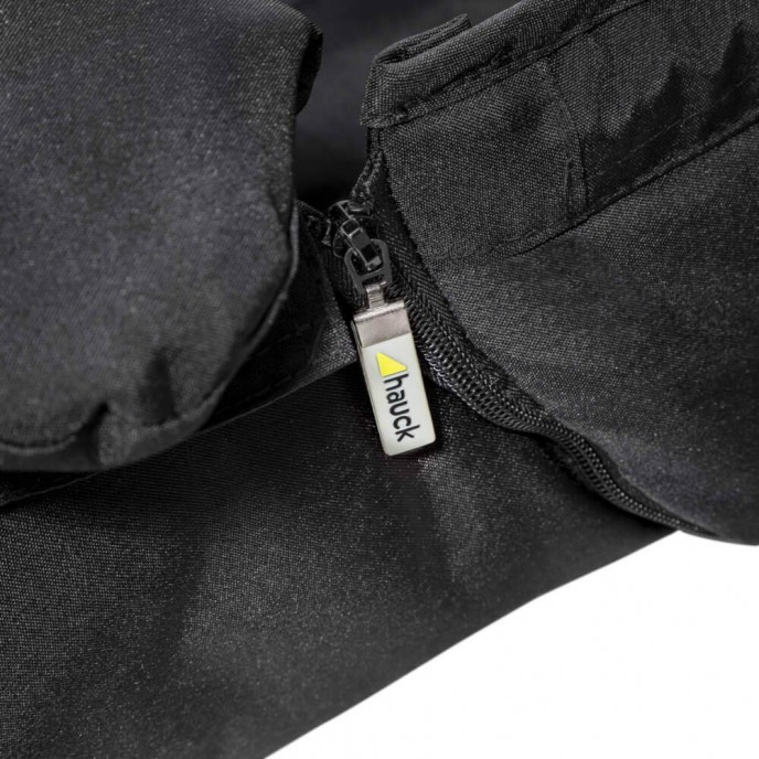 Hauck 2 in 1 Carrycot and Footcover Hauck 2 in 1 Carrycot and Footcover