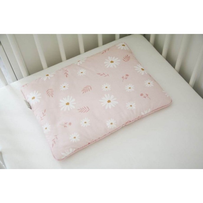 Tiny Star Cotton Pillow Daisy