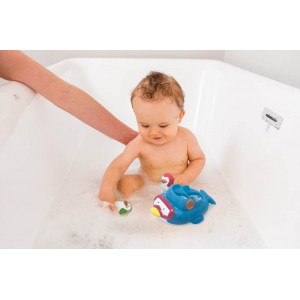 Infantino Squirt and Sail Penguin Bath Toy Infantino Squirt and Sail Penguin Bath Toy