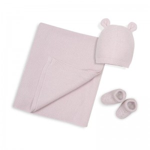 Interbaby Blanket Hat and Socks Set Pink Interbaby Blanket Hat and Socks Set Pink