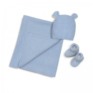 Interbaby Blanket Hat and Socks Set Blue Interbaby Blanket Hat and Socks Set Blue
