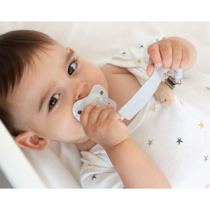 Kiokids Wood and Cotton Soother Clip Grey