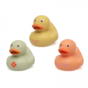 Kiokids Anti-Mould Bath Toy Duck 1pc Kiokids Anti-Mould Bath Toy Duck 1pc