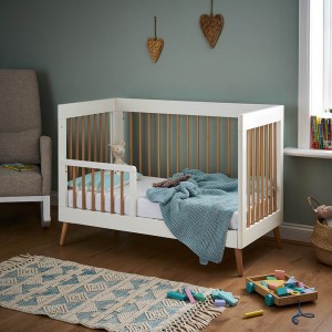 Obaby Cotbed Mini Maya White with Natural Obaby Cotbed Mini Maya White with Natural