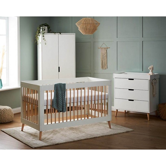 Obaby Maya Nursery Set White with Natural